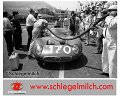 170 Alfa Romeo 33 A.De Adamich - J.Rolland b - Box (2)